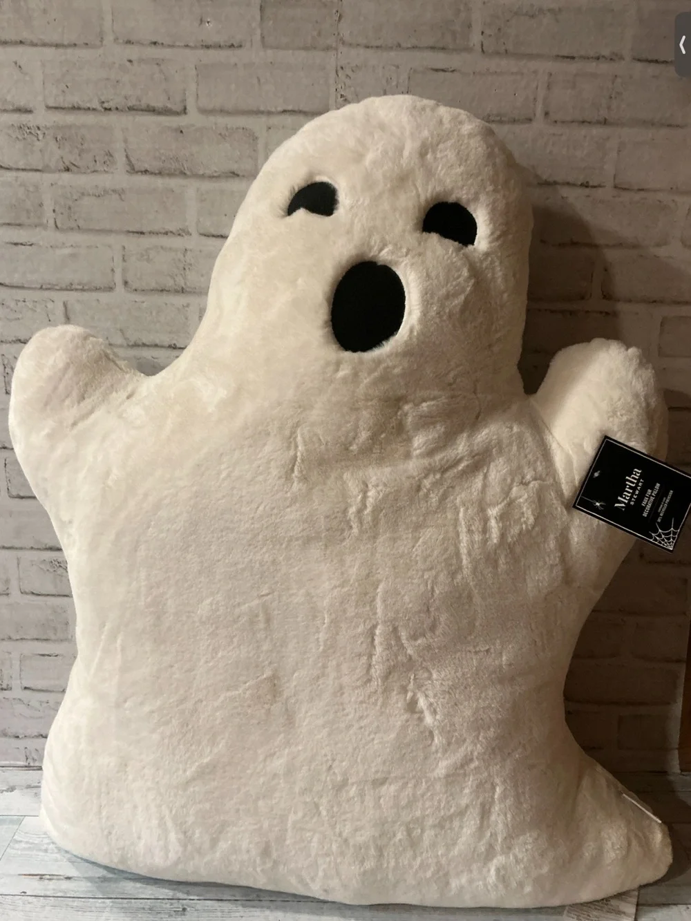 MARTHA STEWART 28x35 Koda Large Shaped Ghost Pillow